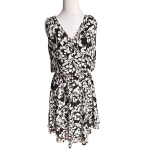 White House Black Market Mystic Floral V-Neck Soft Dress Black White 570372551 2